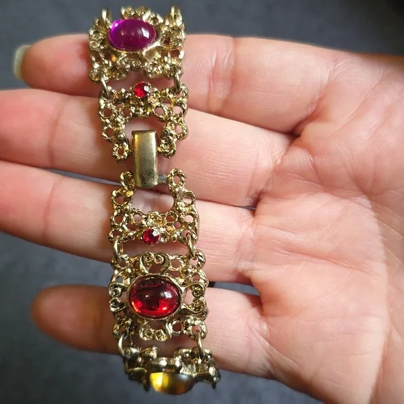 Vintage Gold Tone Ornate Bracelet with Multicolor Stones VGUC - Picture 10 of 14